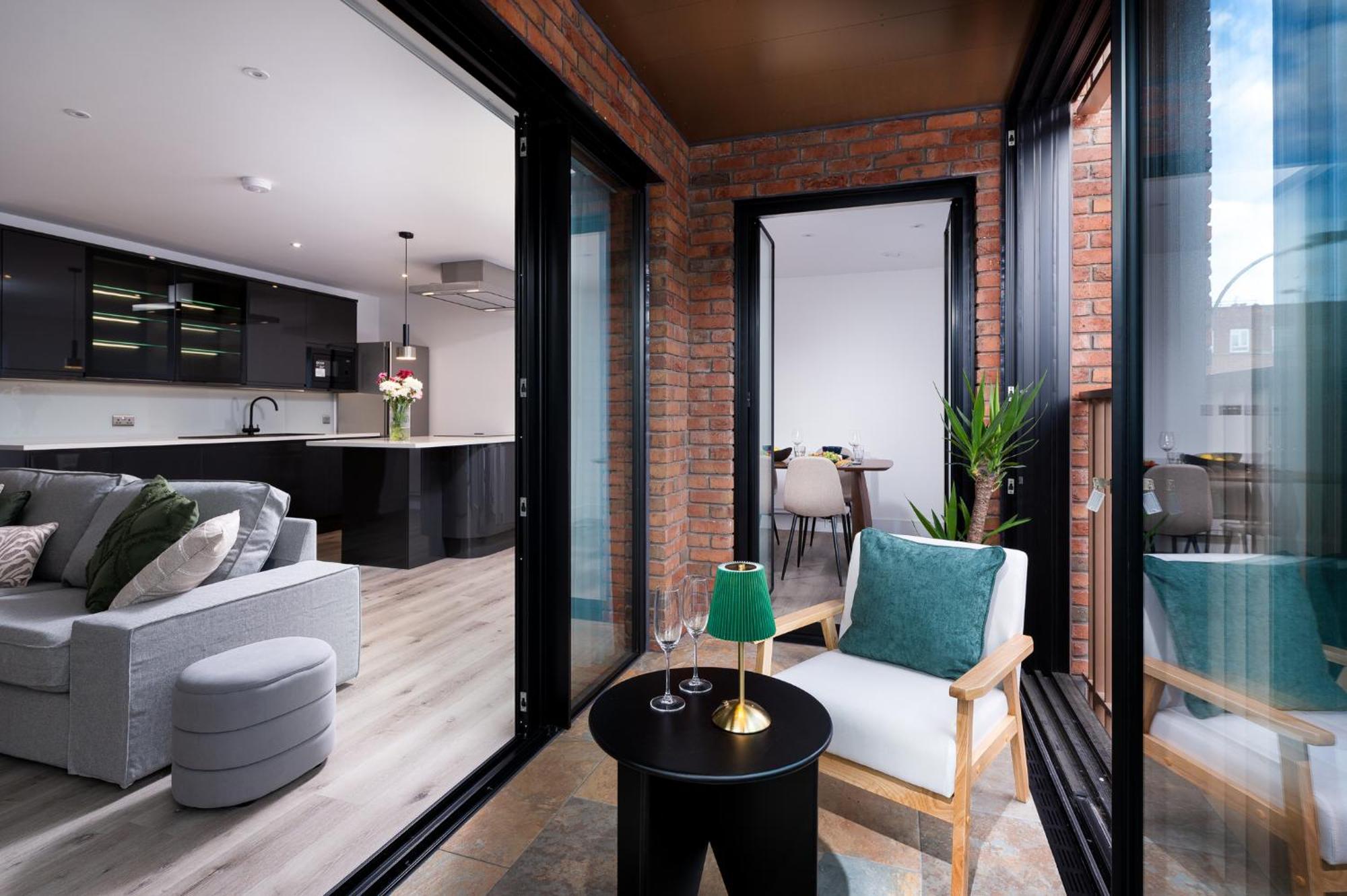 Fulham Luxury High-spec With Large Balcony, Location, Near Fulham And Chelsea Stadiums Lägenhet *