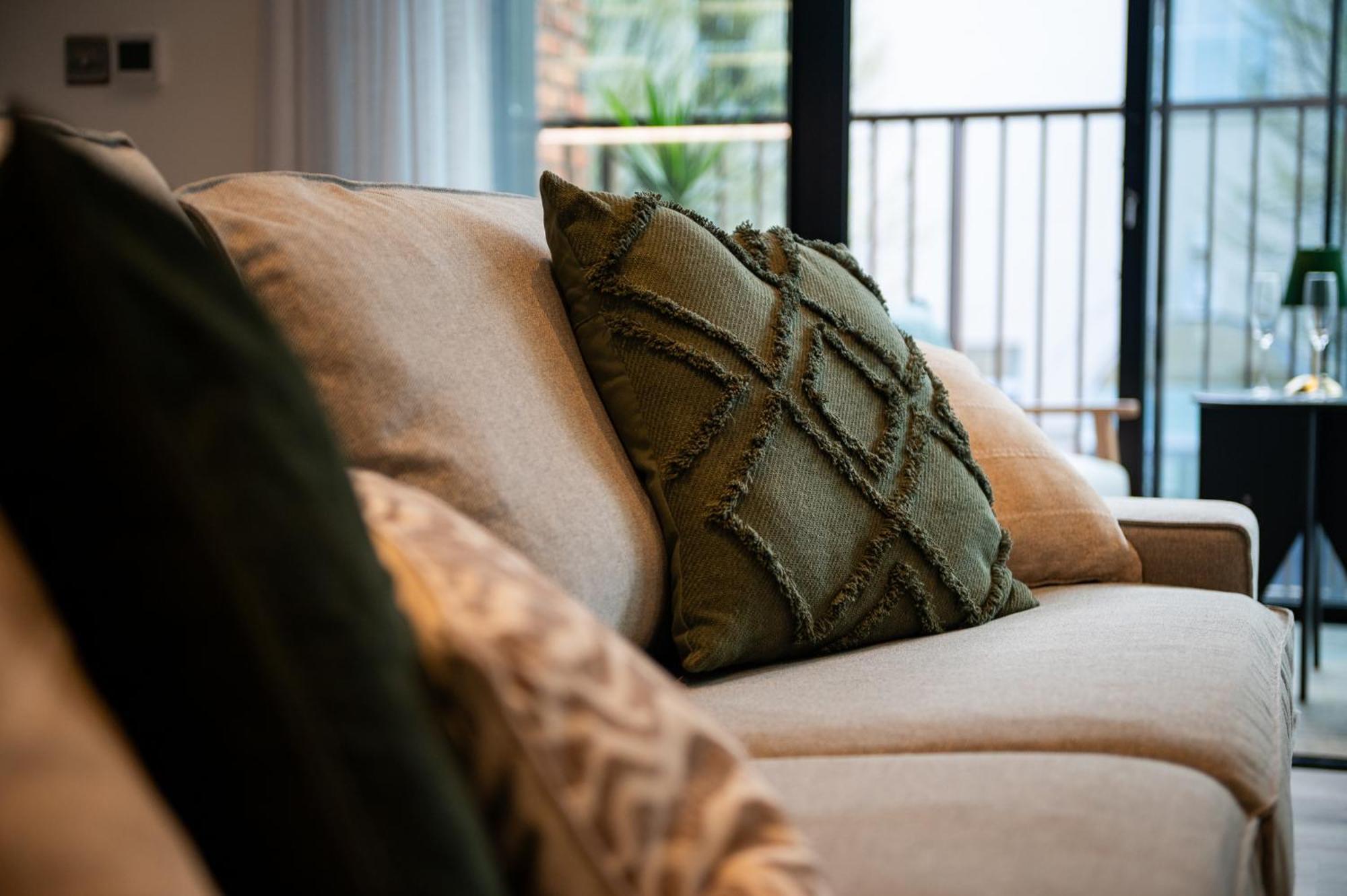 Fulham Luxury High-spec With Large Balcony, Location, Near Fulham And Chelsea Stadiums Lägenhet *