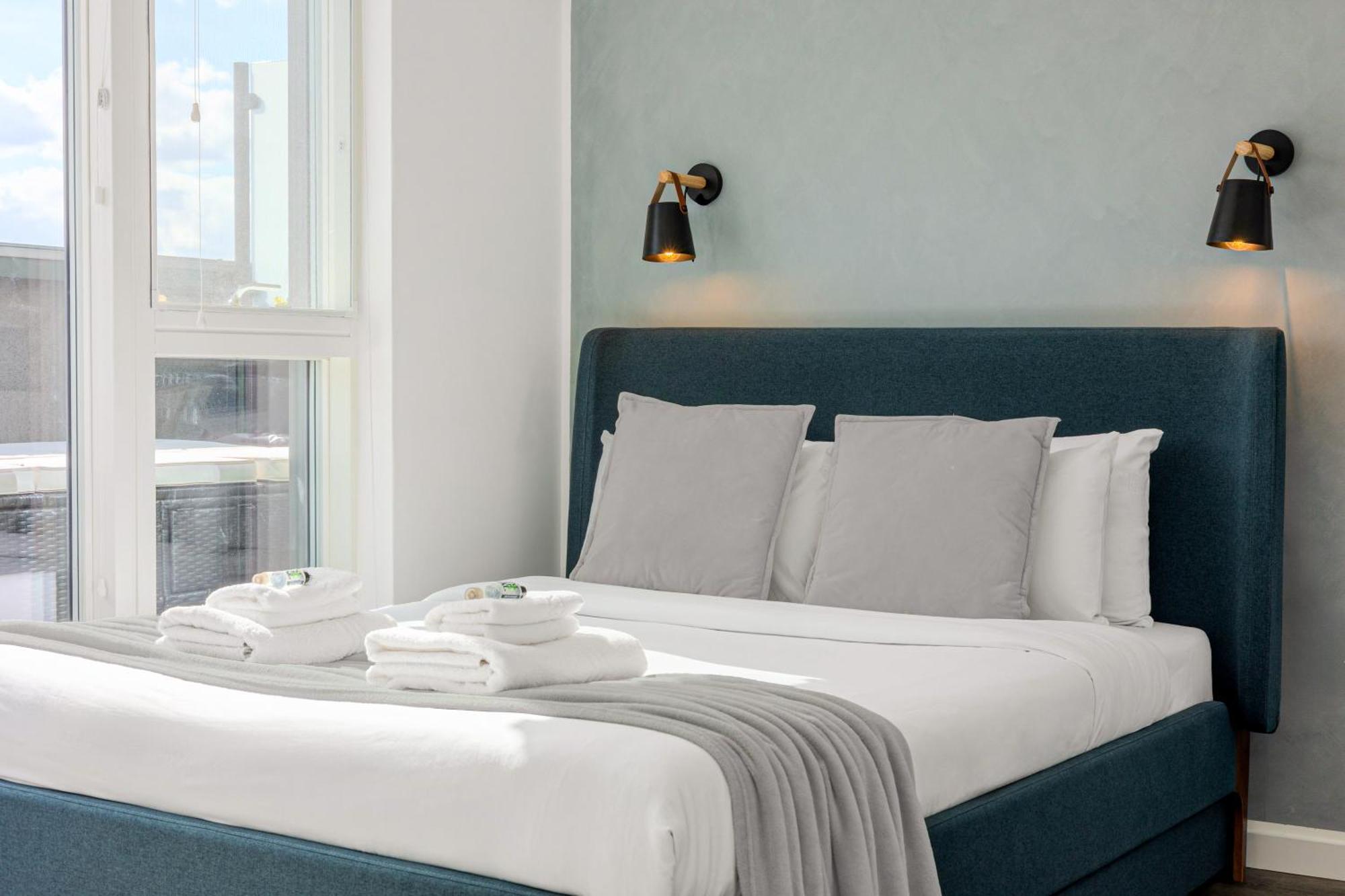 Lägenhet Magnificent New Cross 2br Penthouse With Balcony And Views