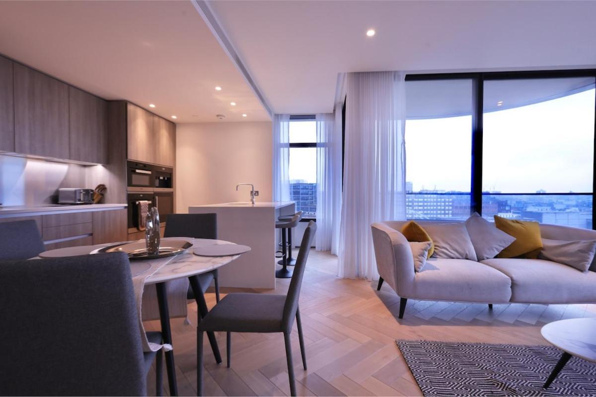 2 Bedroom Luxury Apartment