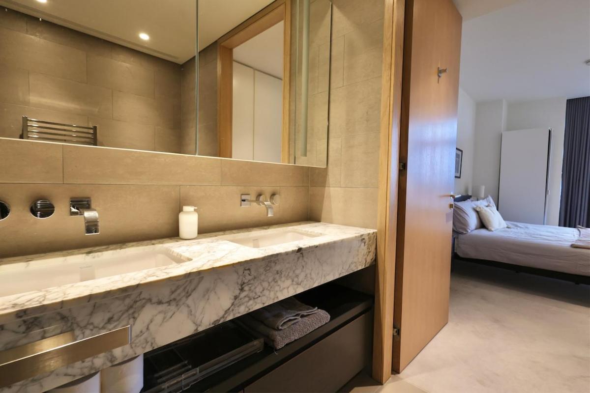 Apartment 2 Bedroom Luxury *