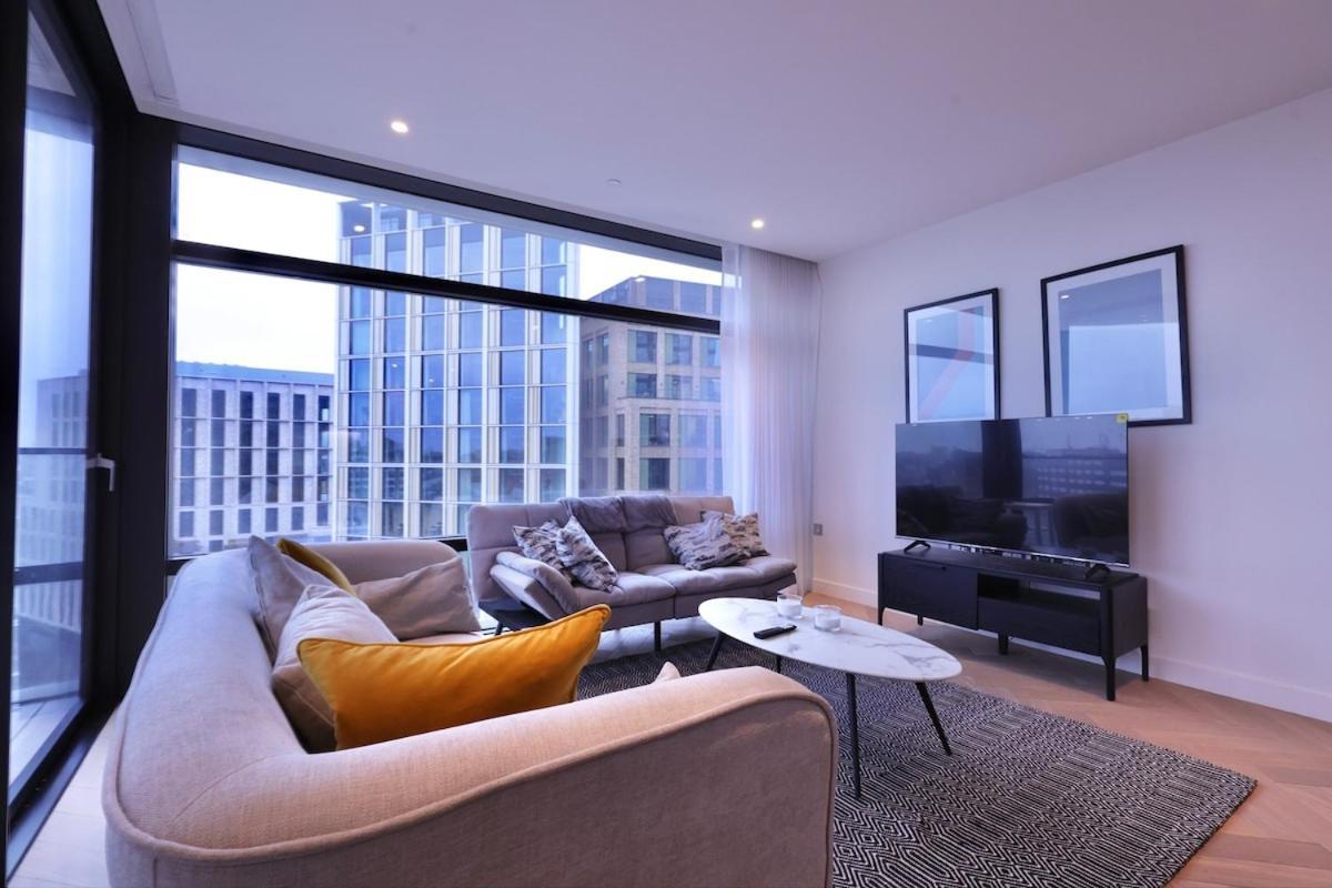 2 Bedroom Luxury * London