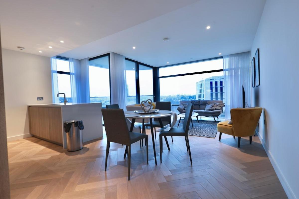 2 Bedroom Luxury Apartment