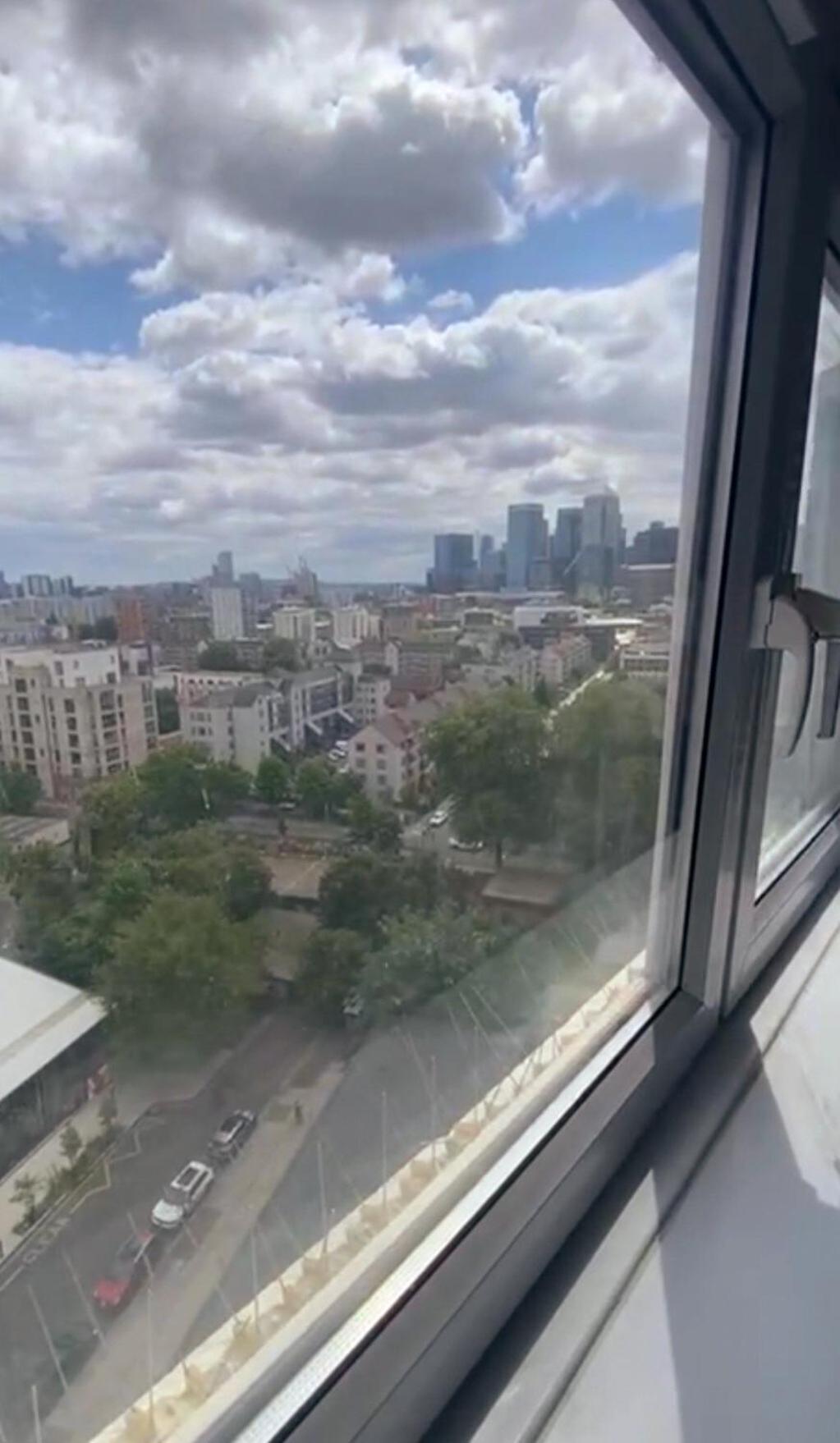 2 Bedroom - Breath Taking Views Canary Warf - Zone 2 Mile End Appartement Londres