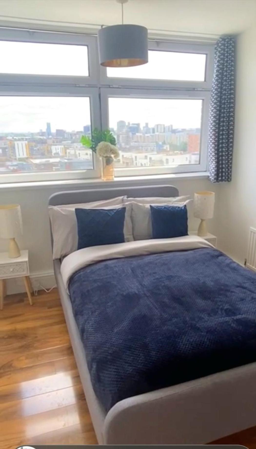 2 Bedroom - Breath Taking Views Canary Warf - Zone 2 Mile End Appartement