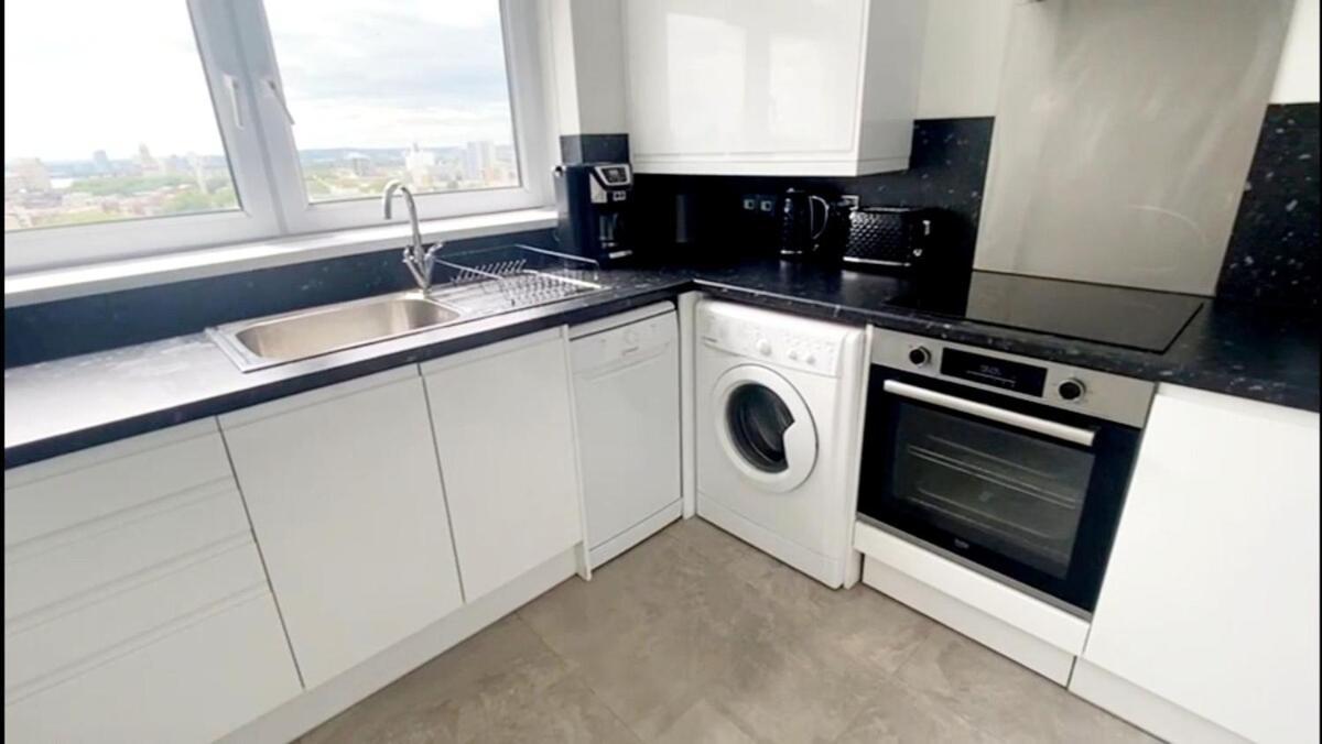 Appartement 2 Bedroom - Breath Taking Views Canary Warf - Zone 2 Mile End *