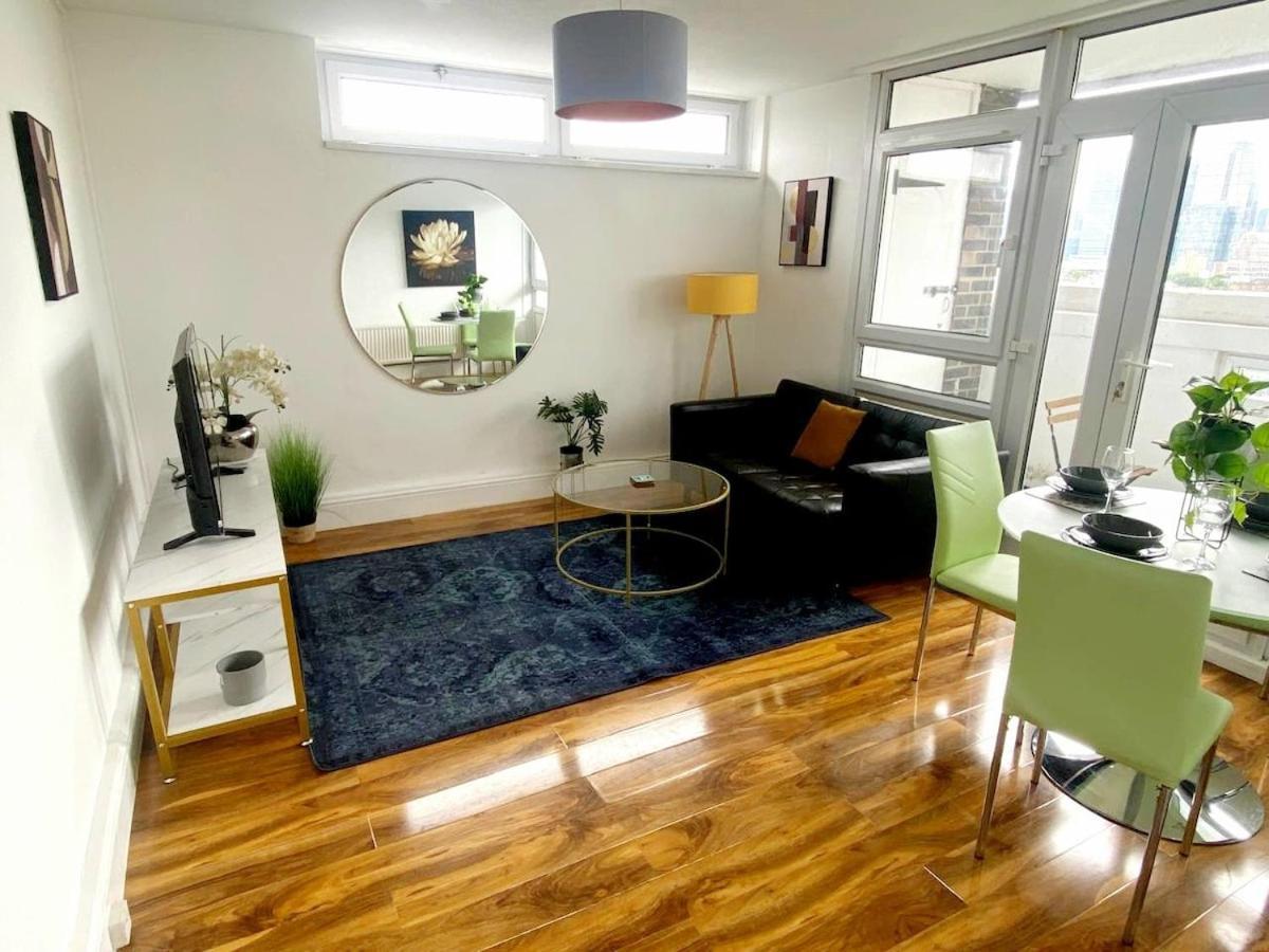 Appartement 2 Bedroom - Breath Taking Views Canary Warf - Zone 2 Mile End