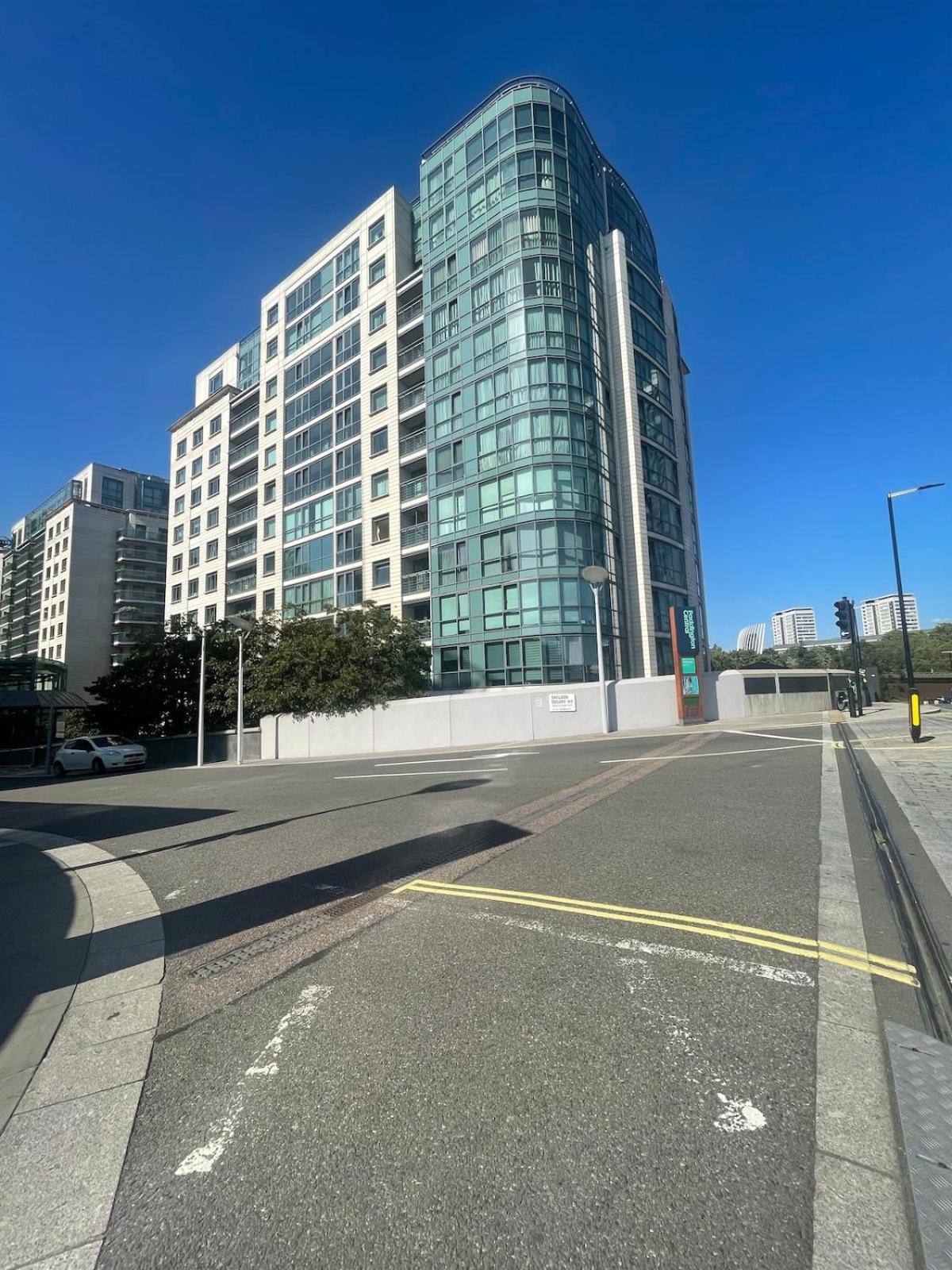 Away From - Flat In Paddington * Londen
