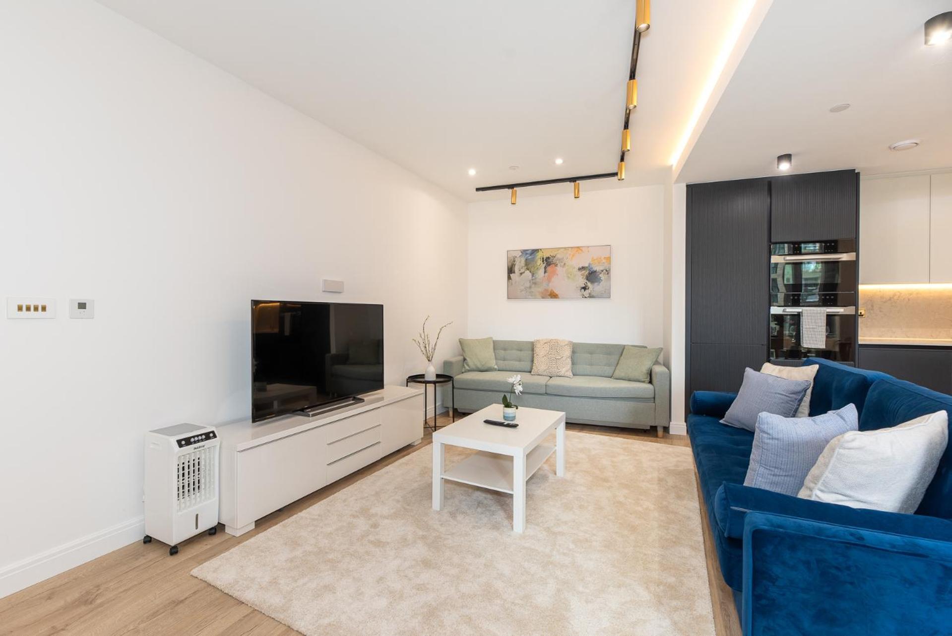 Apartment Premium 2-Bedroom Flat With Lift & Private Balcony In Farringdon, London London