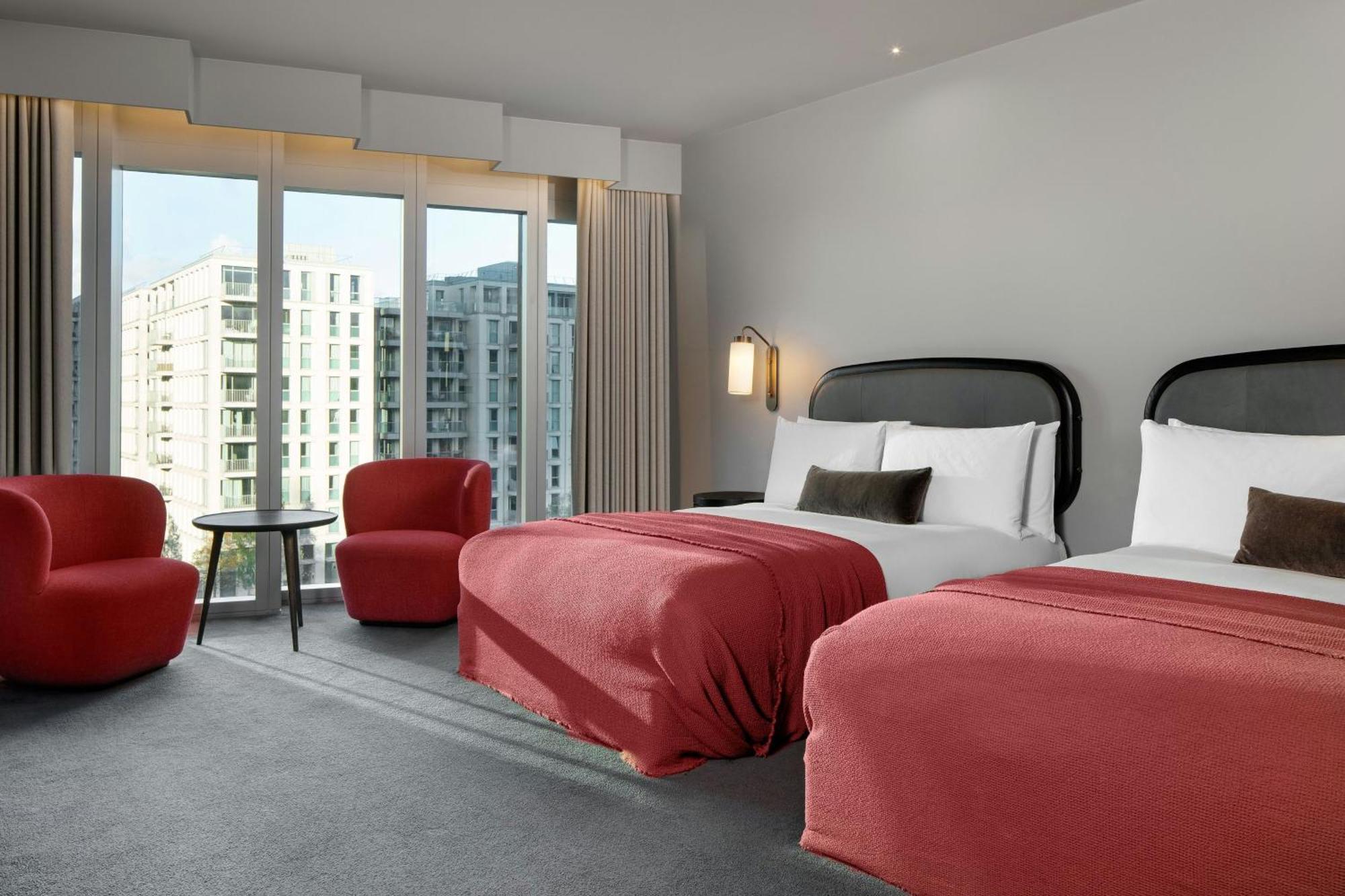 The Stratford, Autograph Collection 5*