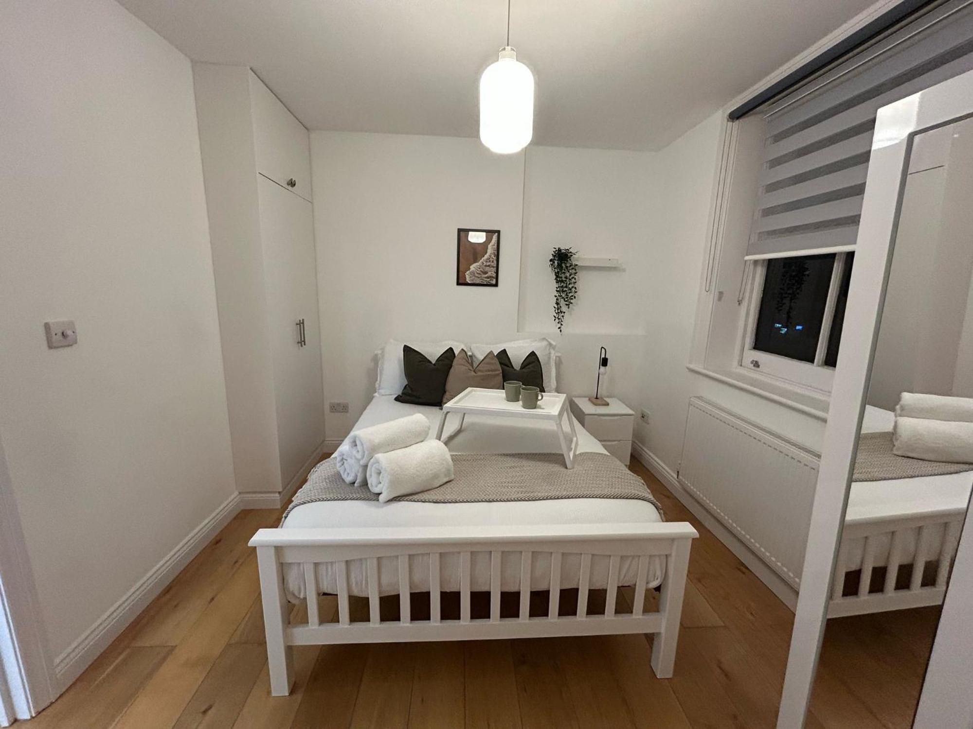 Two Bed By Livestay Short Lets & Serviced Near Oxford Circus Leilighet *