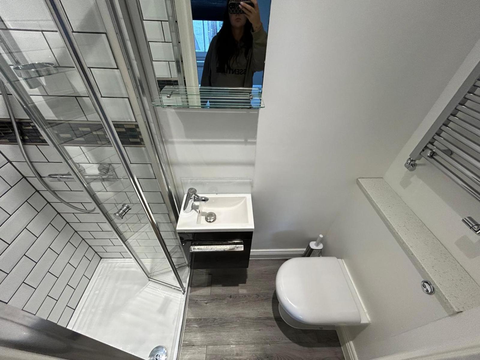 Two Bed By Livestay Short Lets & Serviced Near Oxford Circus Leilighet London
