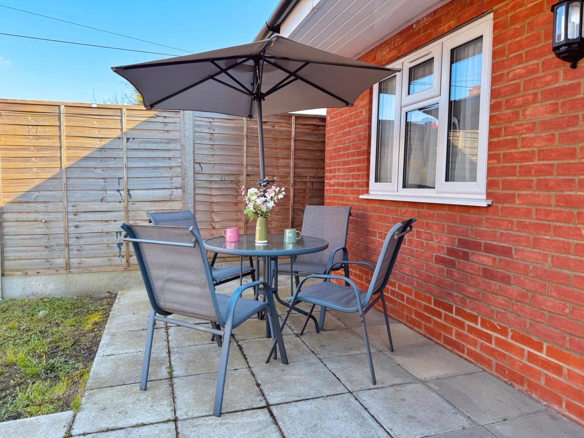 Garden 1-bed Flat 30min To Downtown & Free Parking * Londen