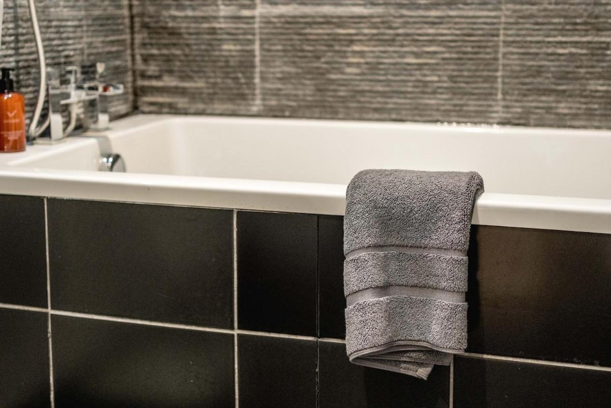 Villa -air Con- 3bd Mews House - Kensington Palace! London