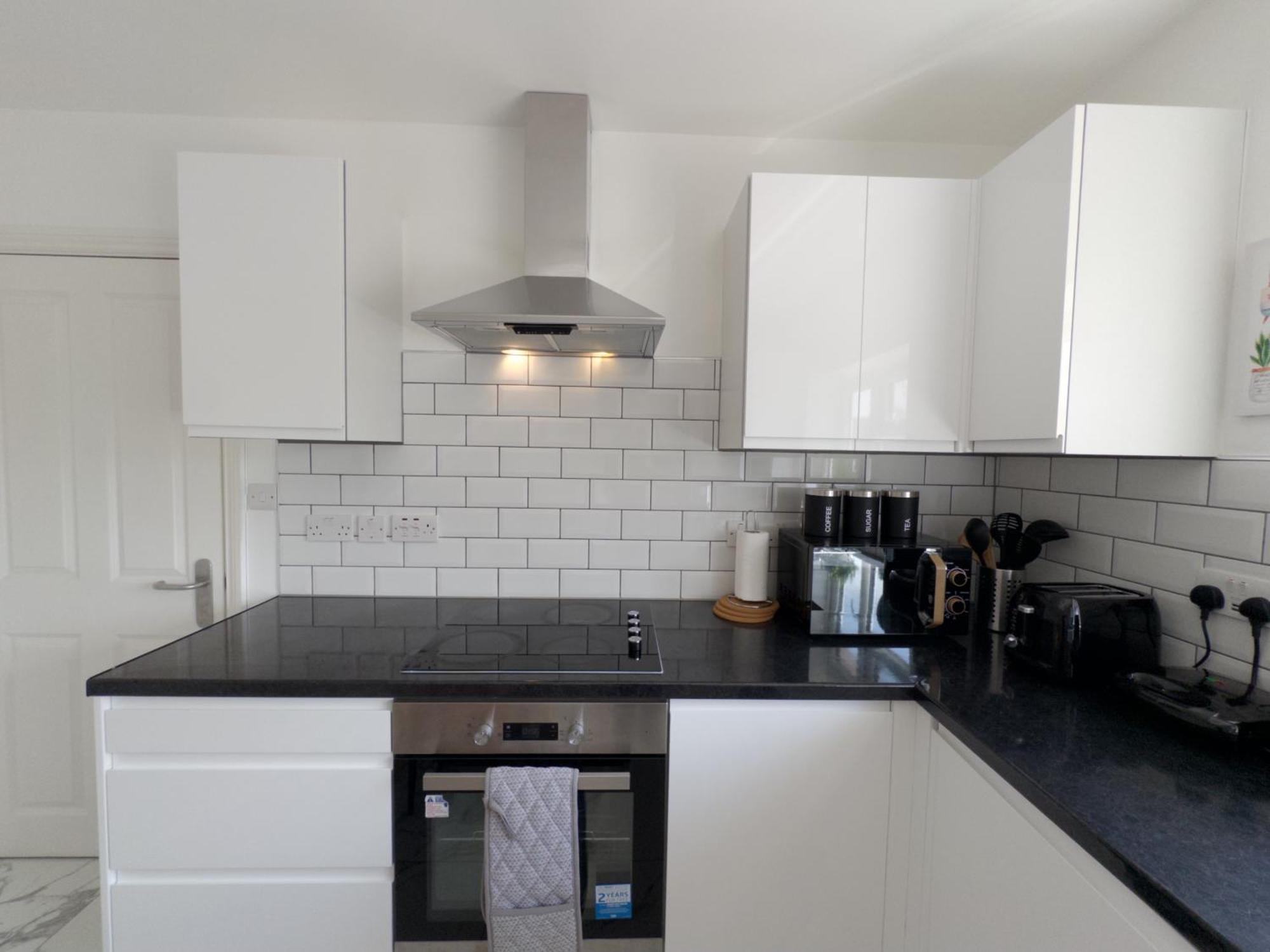 Splendid 2bed For Family 30mi To Ldn Apartment