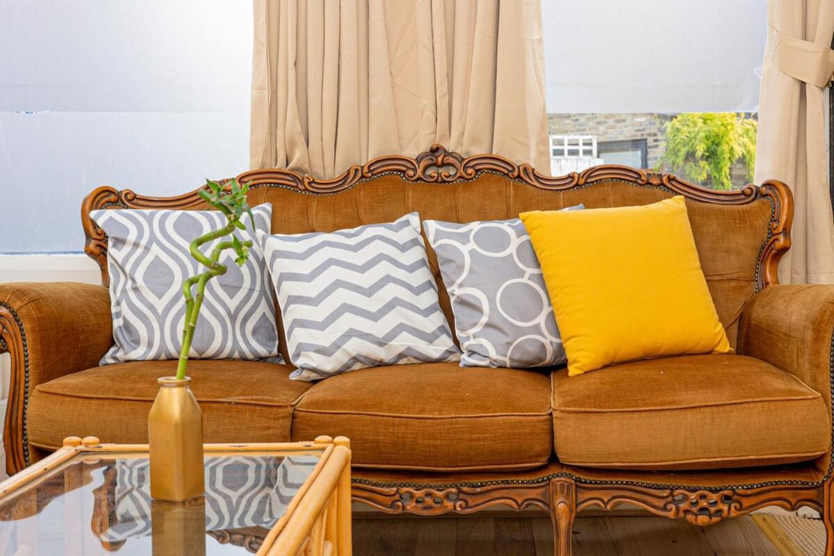 Spacious 4-bed Fulham Walk To River Thames Lejlighed *