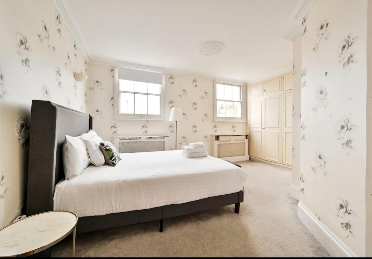 5 Bedrooms House In Chelsea * Londres