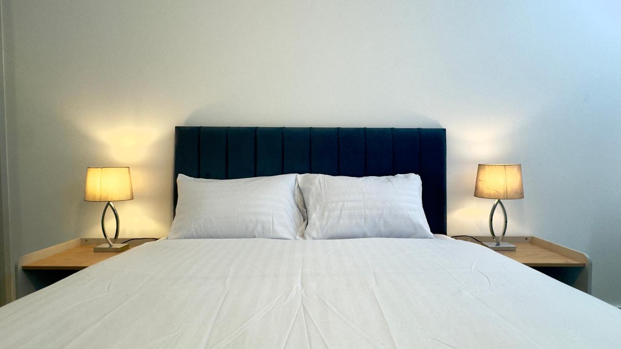 Lejlighed Luxury 2 Bedroom By Aljoori London