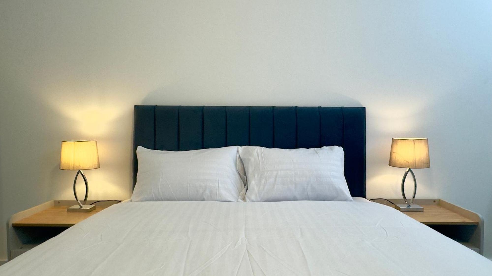 Luxury 2 Bedroom By Aljoori Lejlighed London