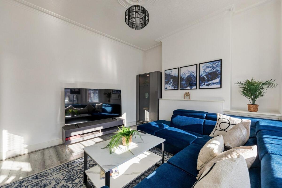 Leilighet Modern 4 Bedroom House In Woodgreen London