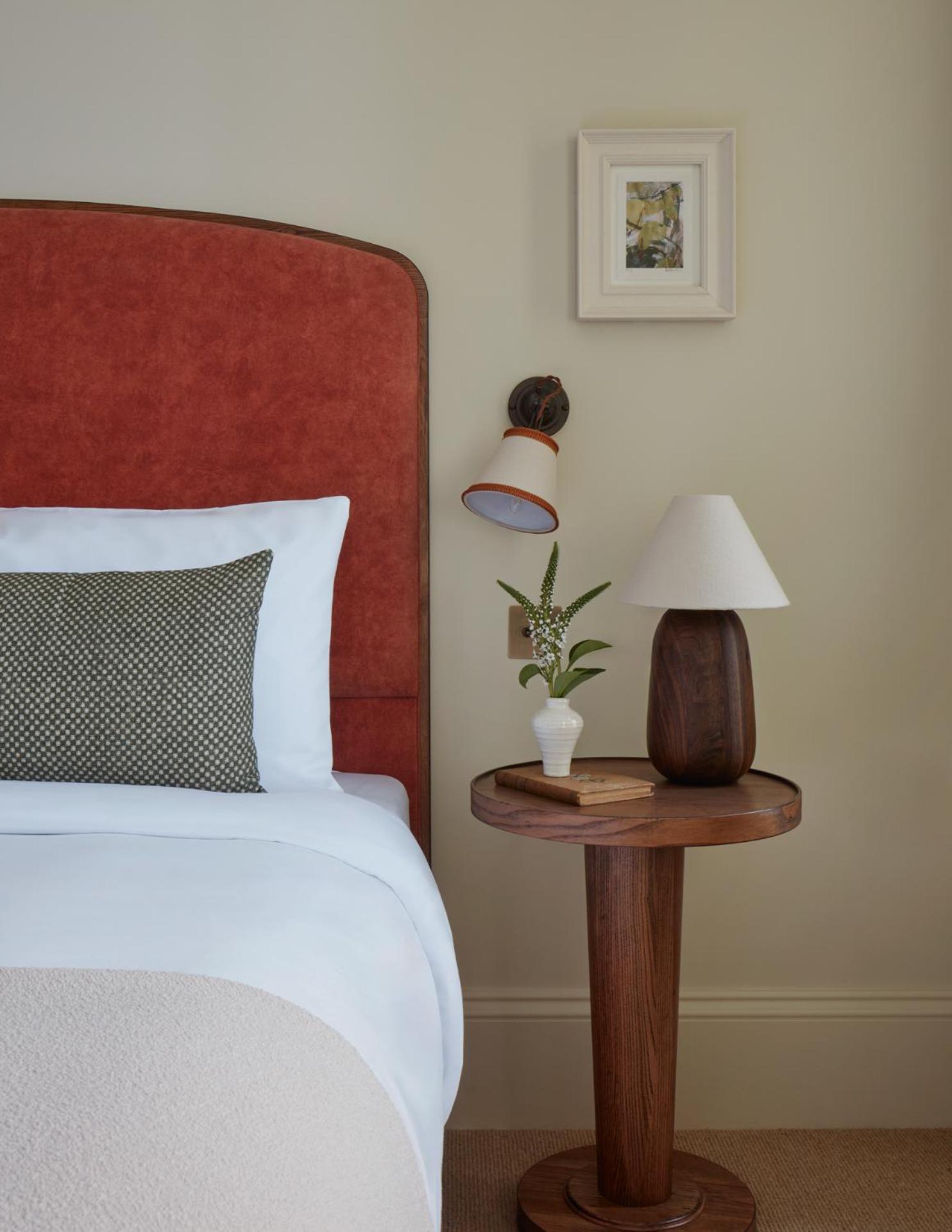 Miiro Templeton Garden Hotell 4*