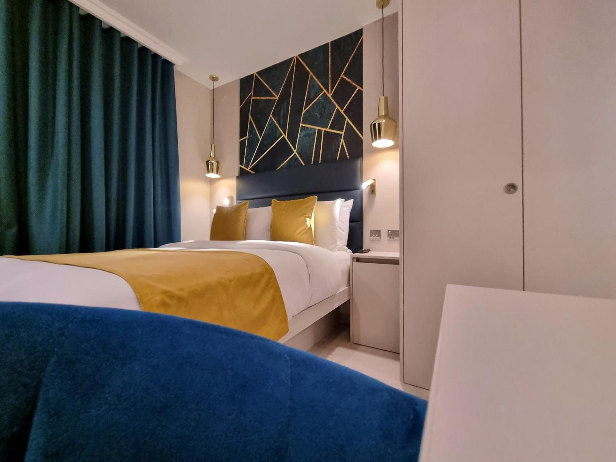 West Brompton Studios 4* London