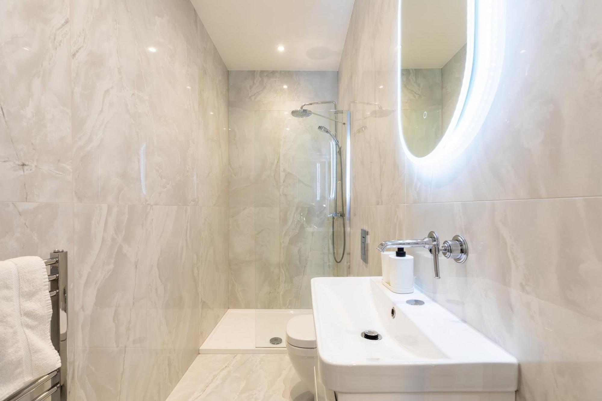 Hotell The Chapter - Mayfair Residences