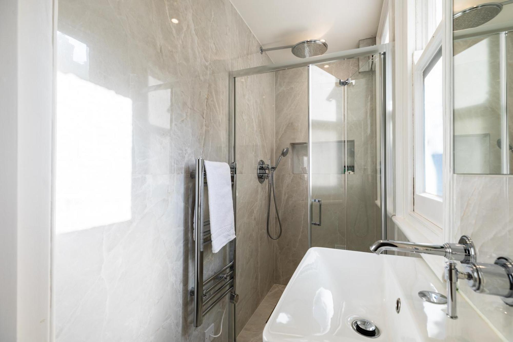 The Chapter - Mayfair Residences Hotell London