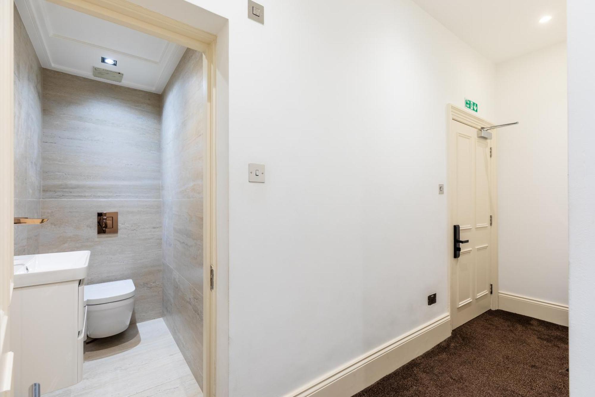 The Chapter - Mayfair Residences Hotell London