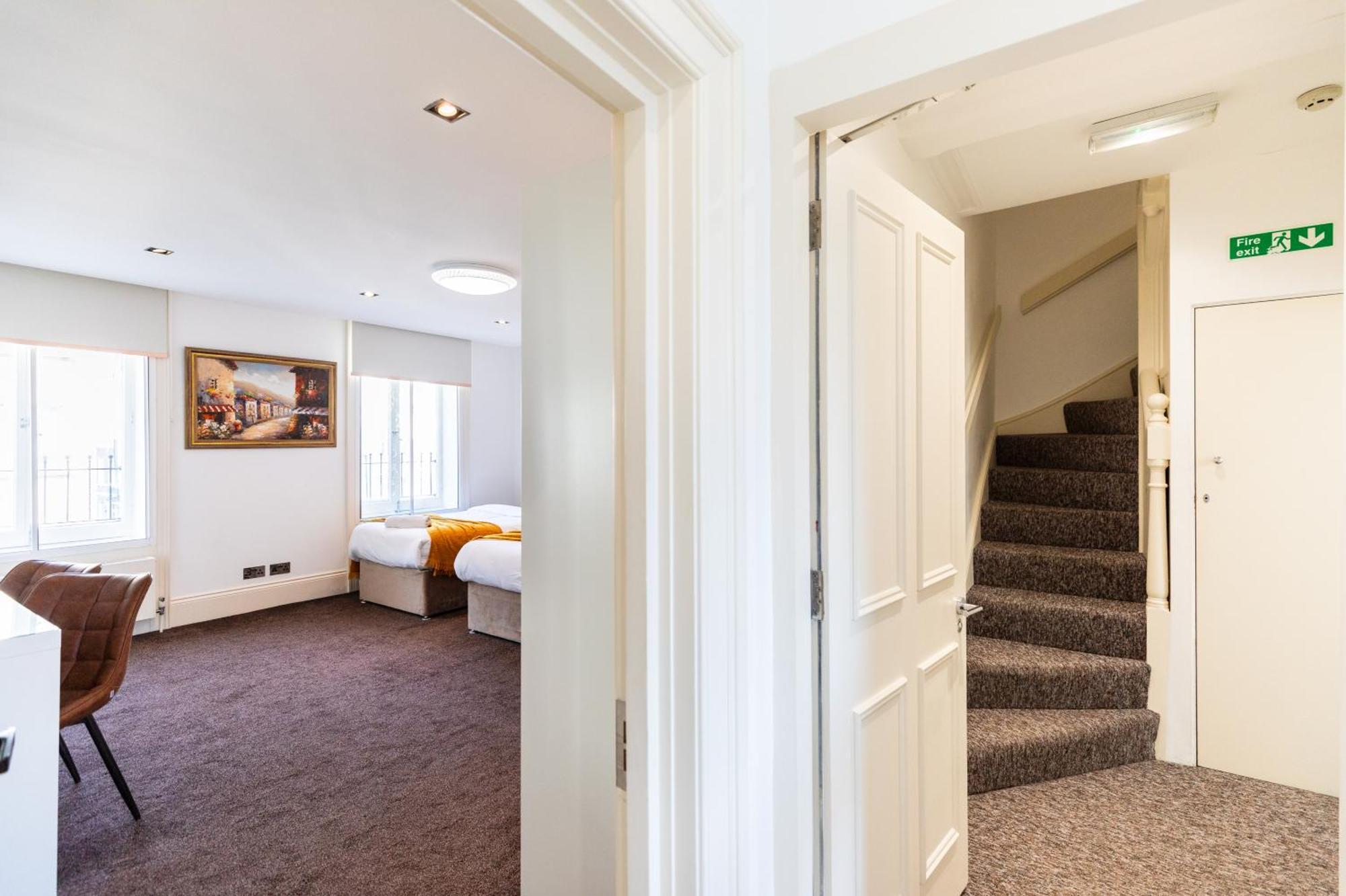 The Chapter - Mayfair Residences Hotell