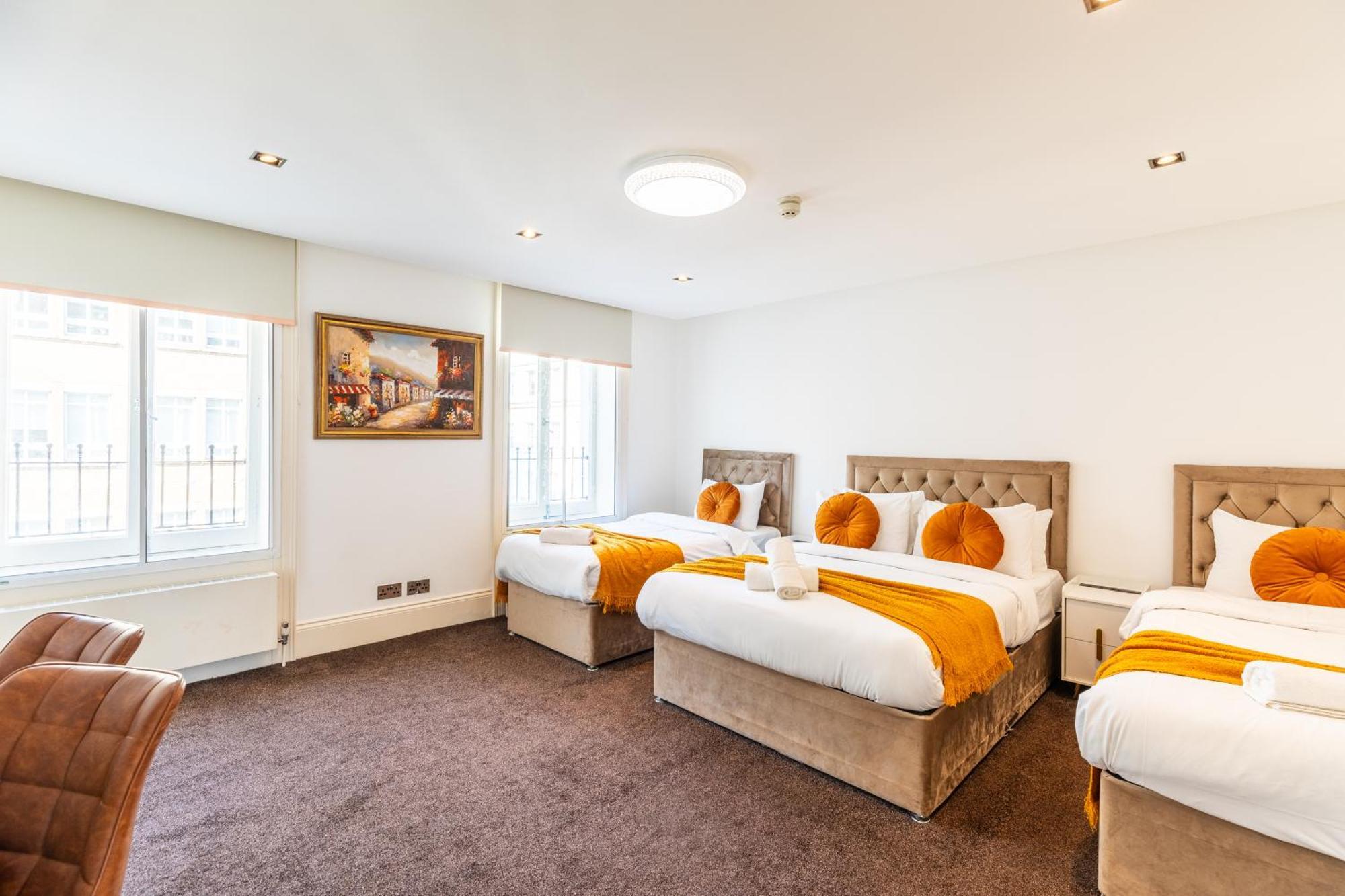 The Chapter - Mayfair Residences 2* London