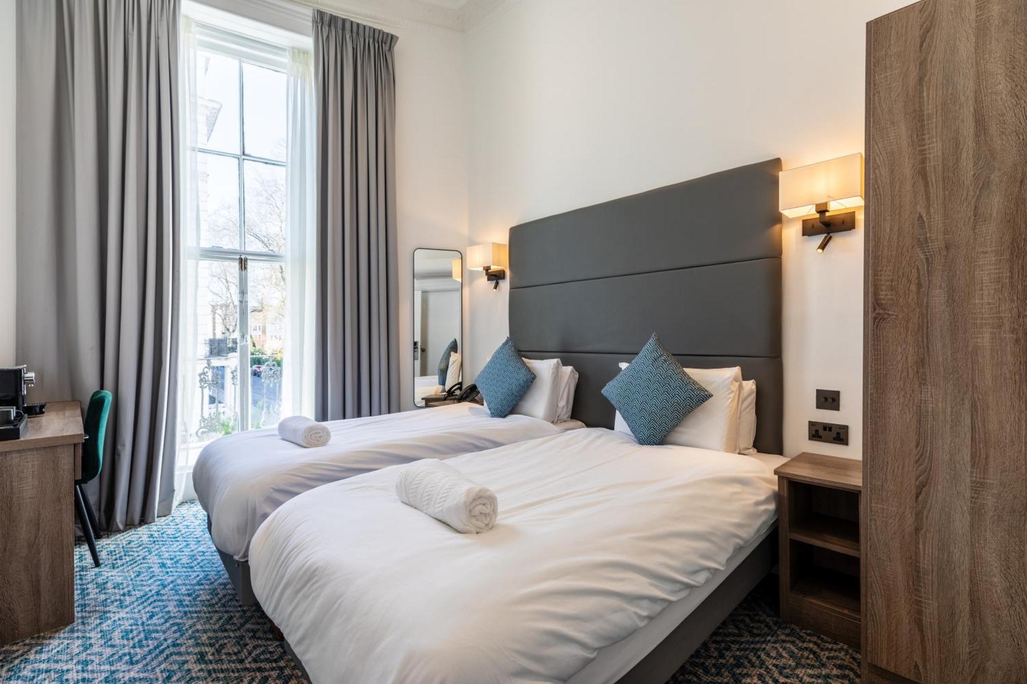 Hotell The Chapter - The J Hyde Park 3*