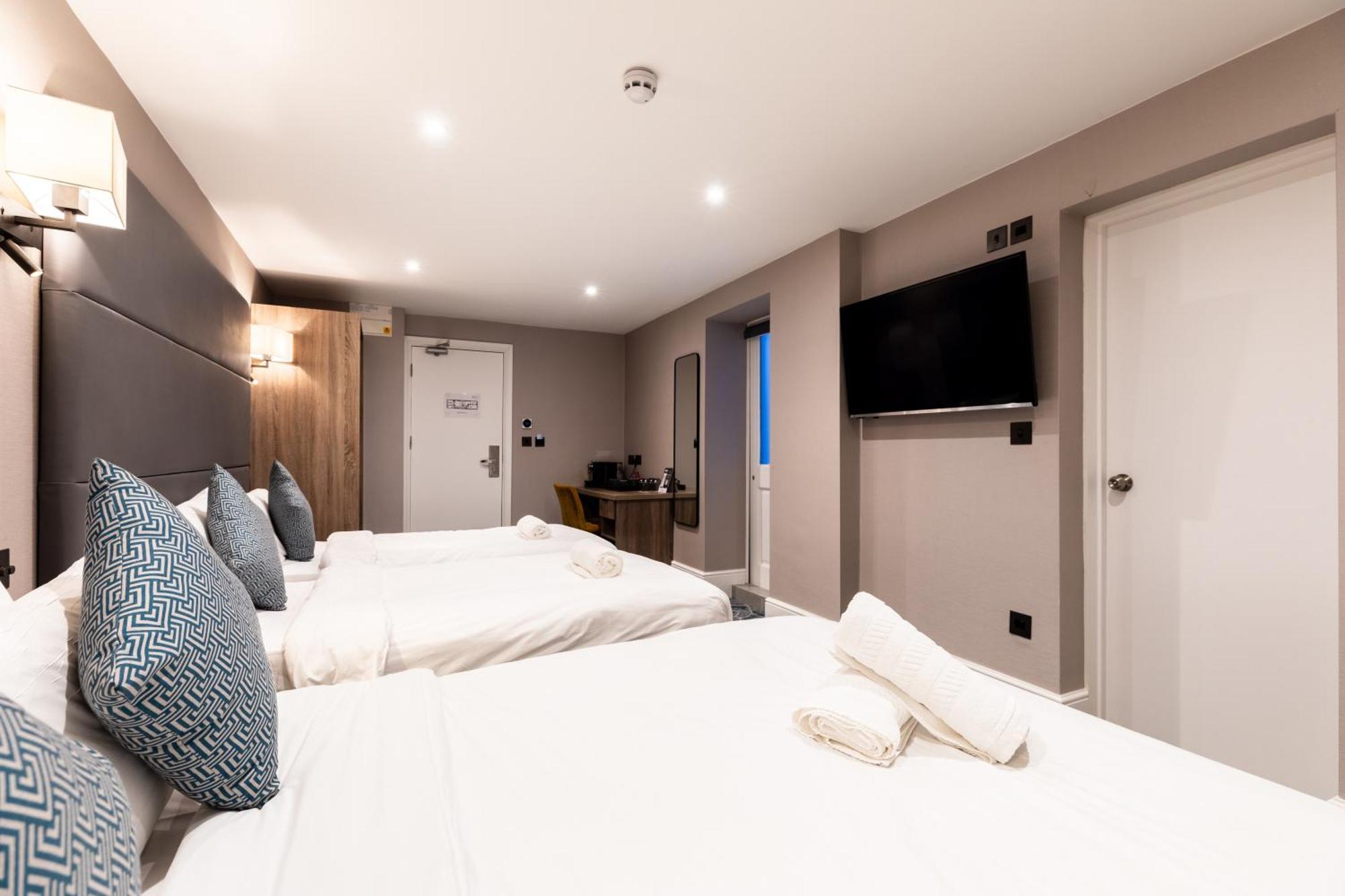 The Chapter - The J Hyde Park Hotell London