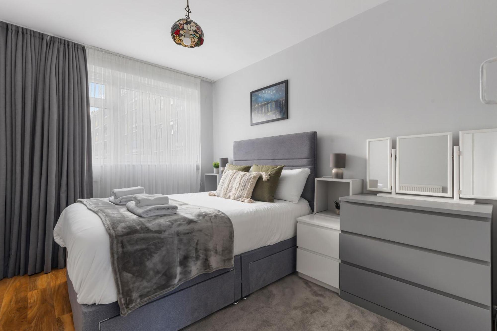 Monthly For 3-bedroom Only 5 Minutes To Hoxton Station Lägenhet *