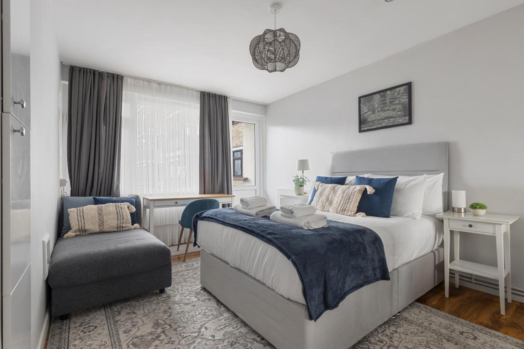 Lägenhet Monthly For 3-bedroom Only 5 Minutes To Hoxton Station London
