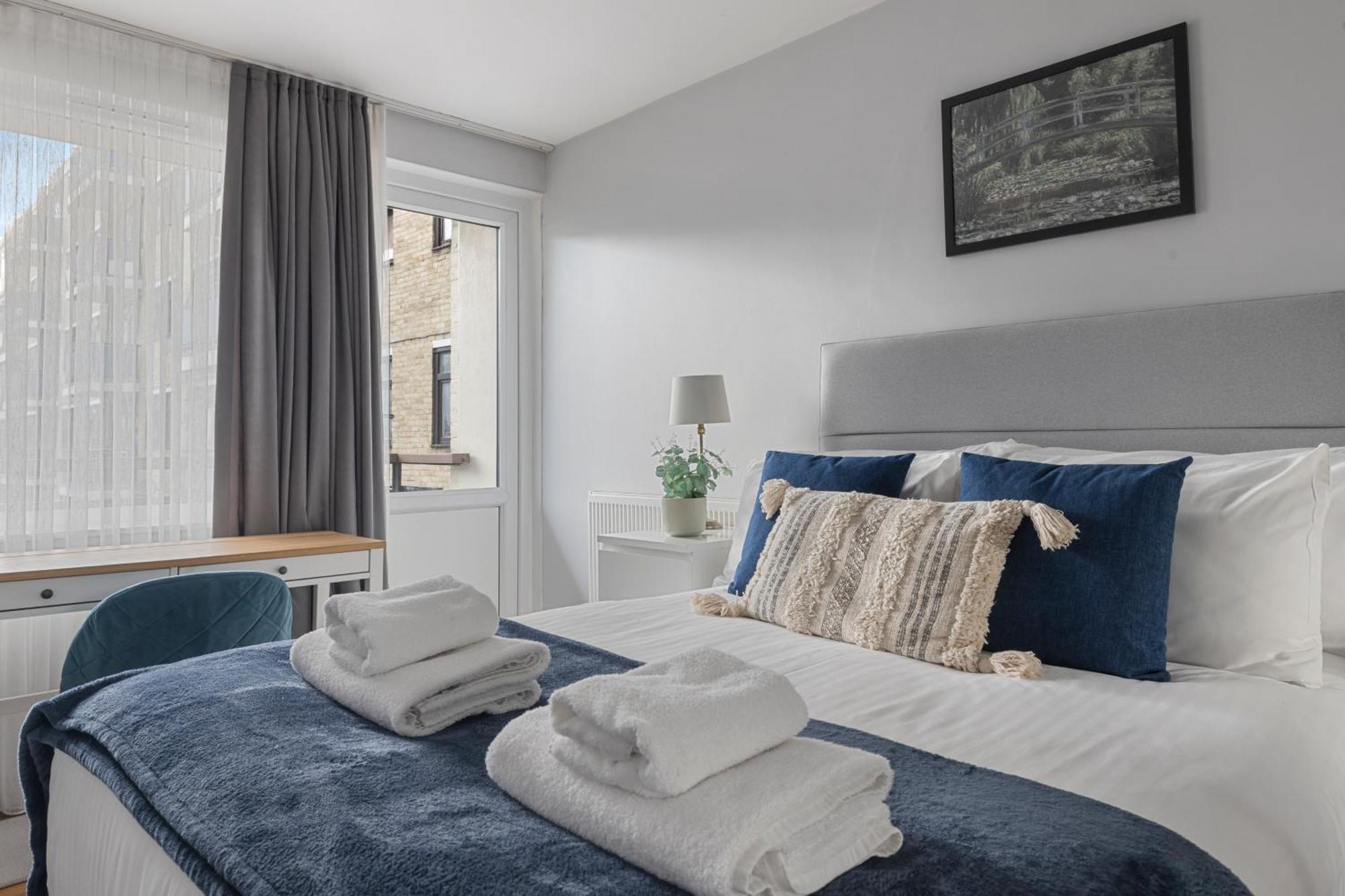 Lägenhet Monthly For 3-bedroom Only 5 Minutes To Hoxton Station London