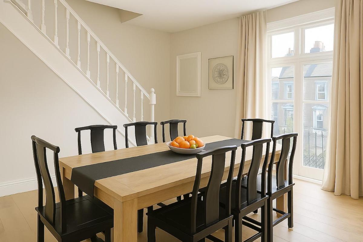 Apartment Spacious 3 Bed Kings Road Sw6 *