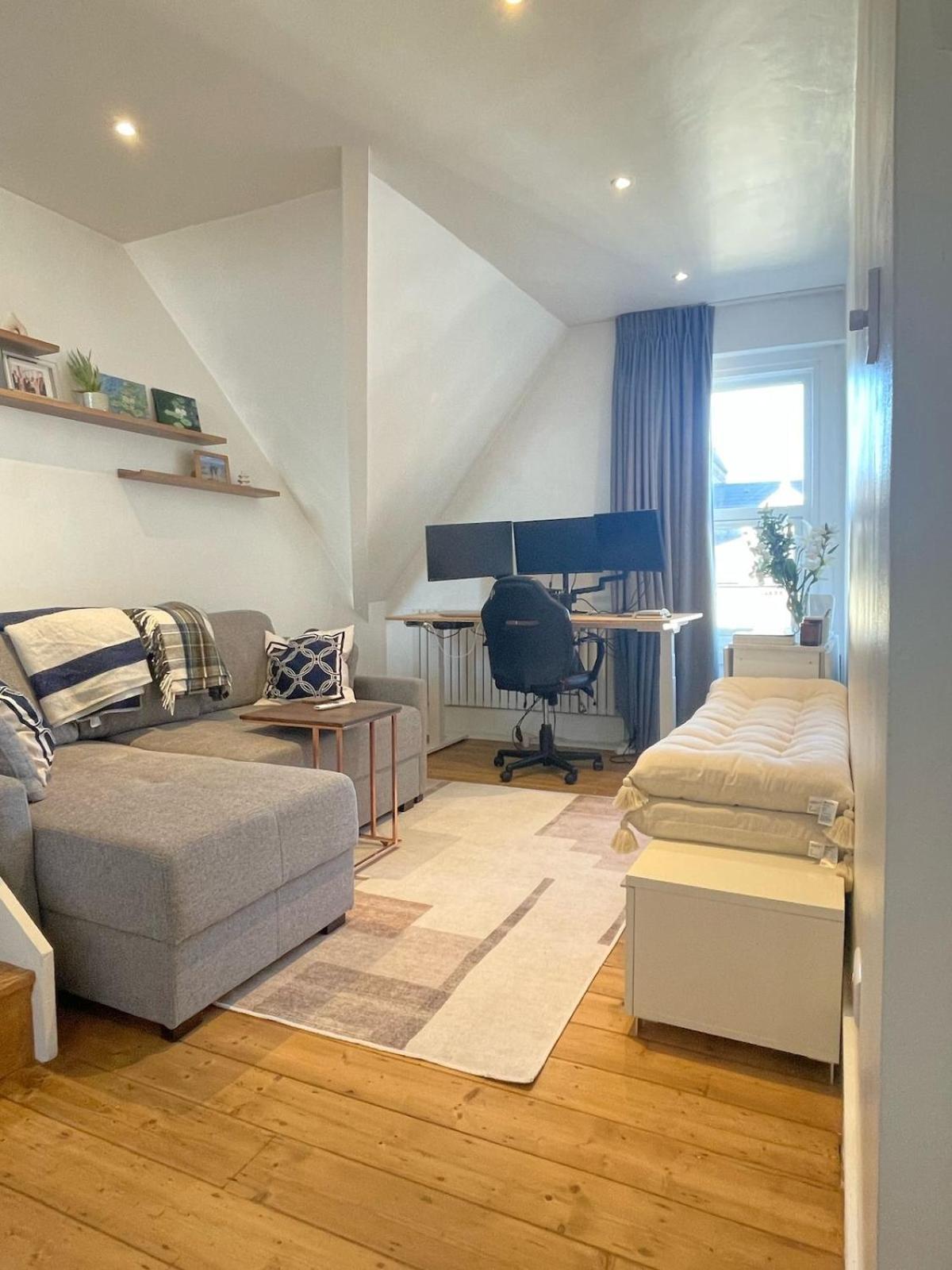 Boutique 2br With Roof Terrace Near Tube - West Kensington Lägenhet