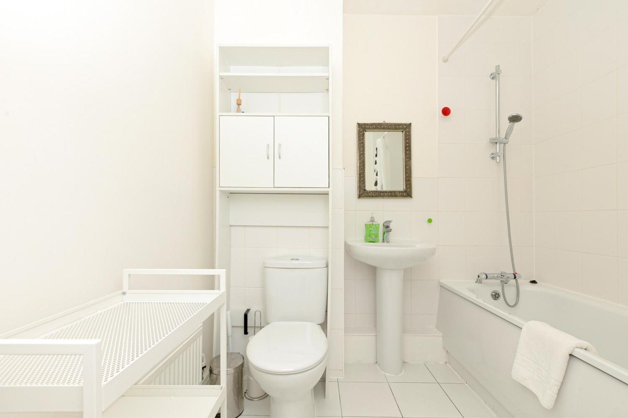 Lejlighed Charming 2br Flat Near Canary Wharf With Balcony *