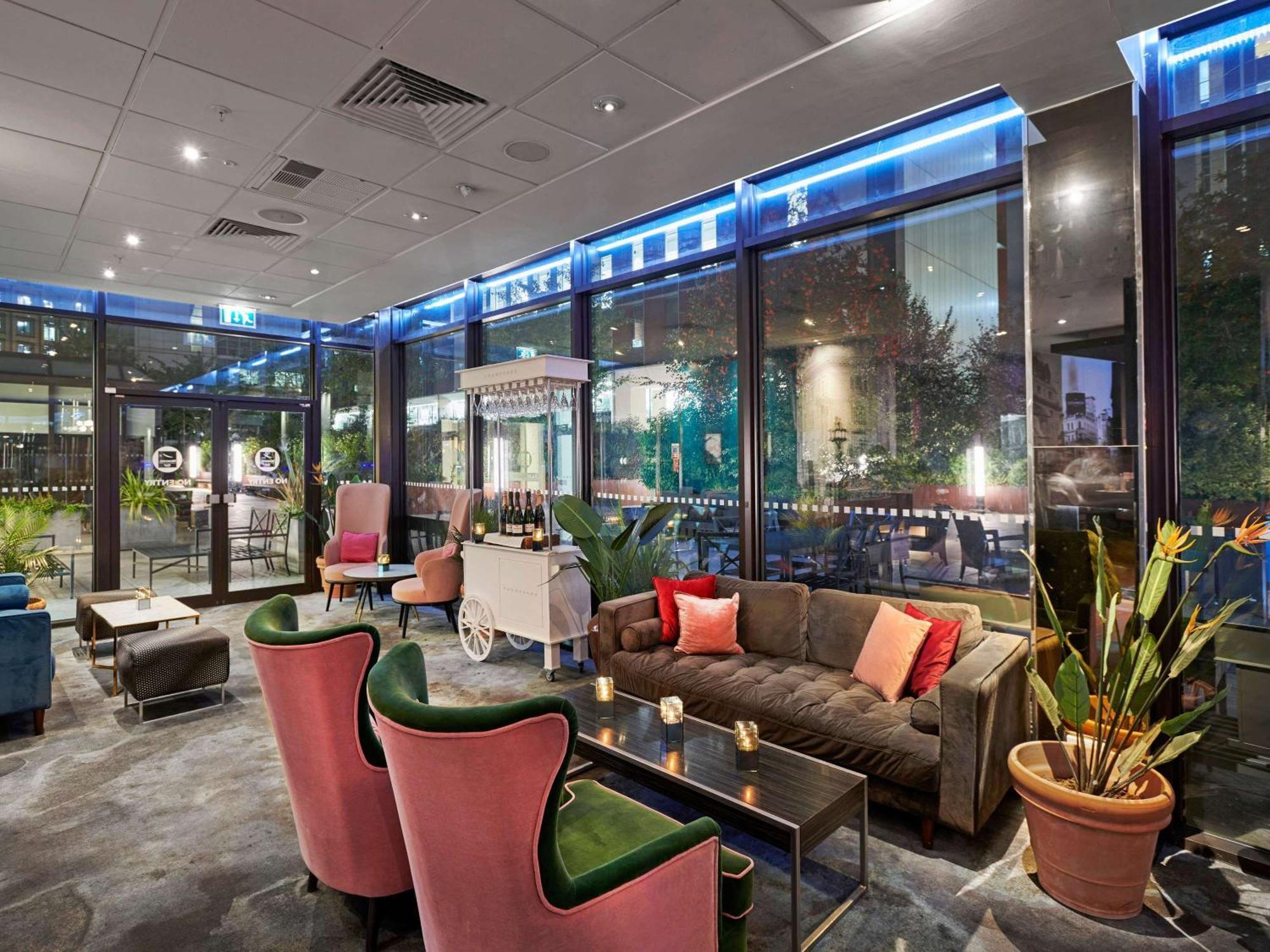 Hotel Novotel West Londra