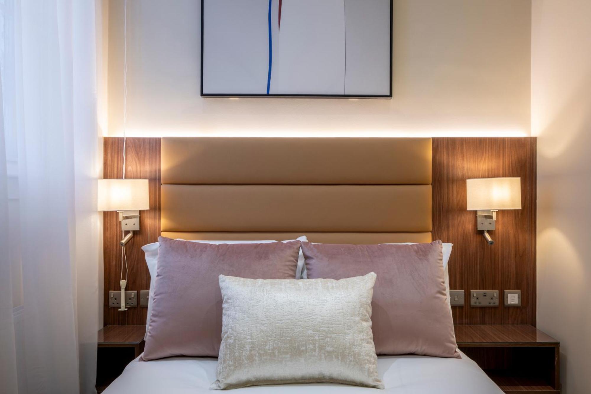 Hotel Grand Concerto 4*