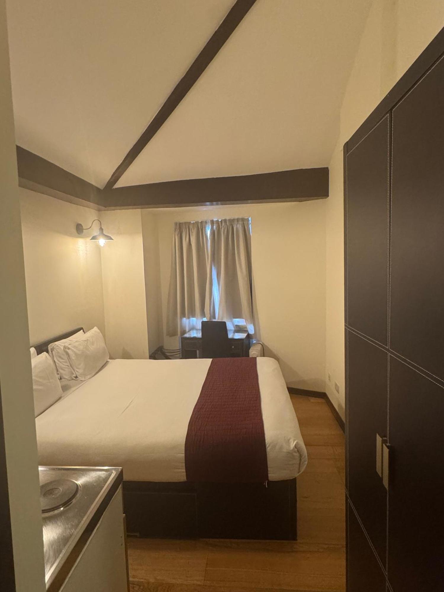 The Royale Chulan Hyde Park Hotel London