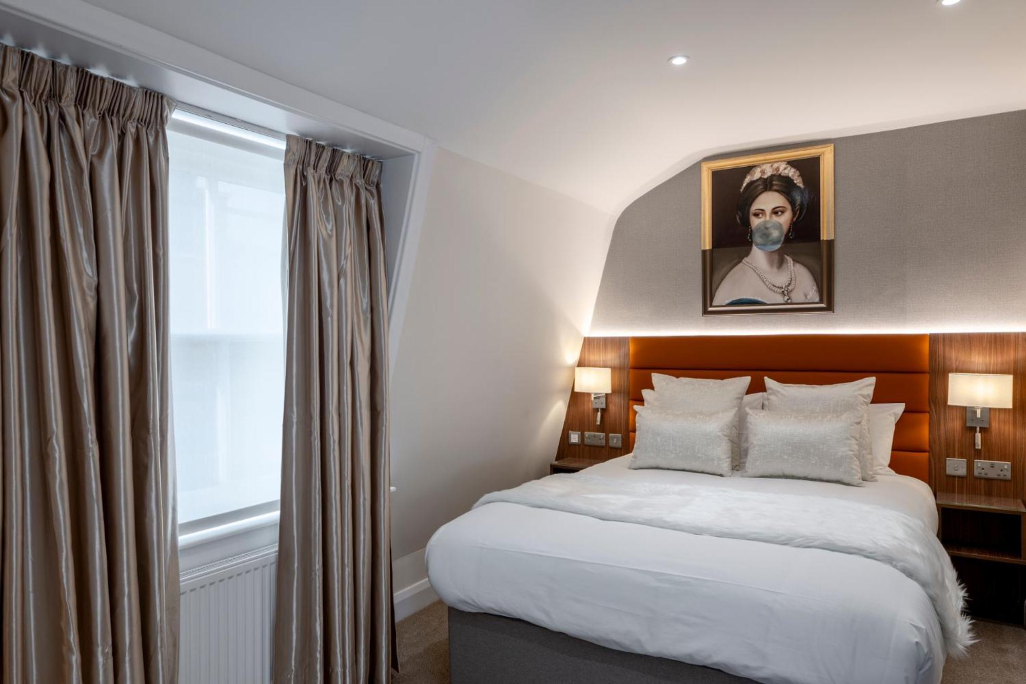 Hotel Grand Concerto London
