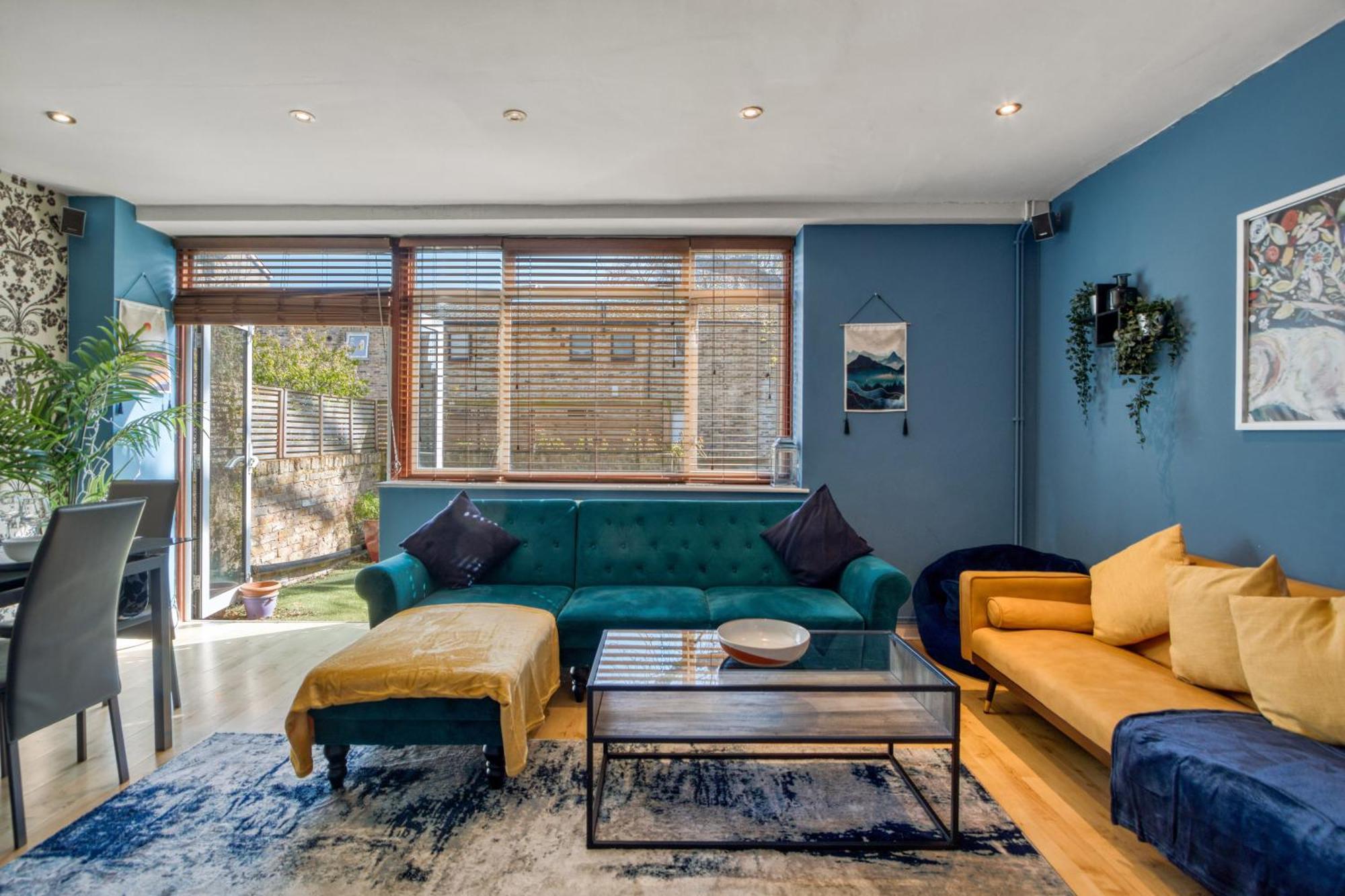 Lovely 3-bed Clapham Common Appartement Londen