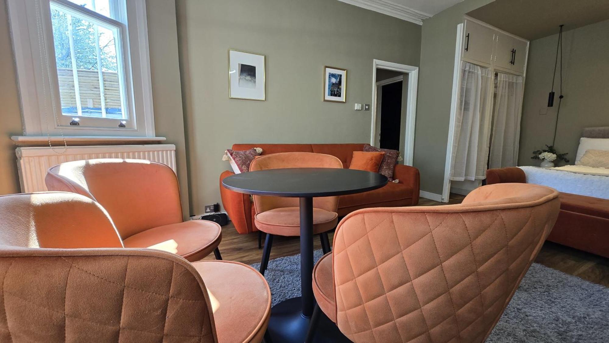 Spacious For 4 Flat Near Regents Park N2 Leilighet