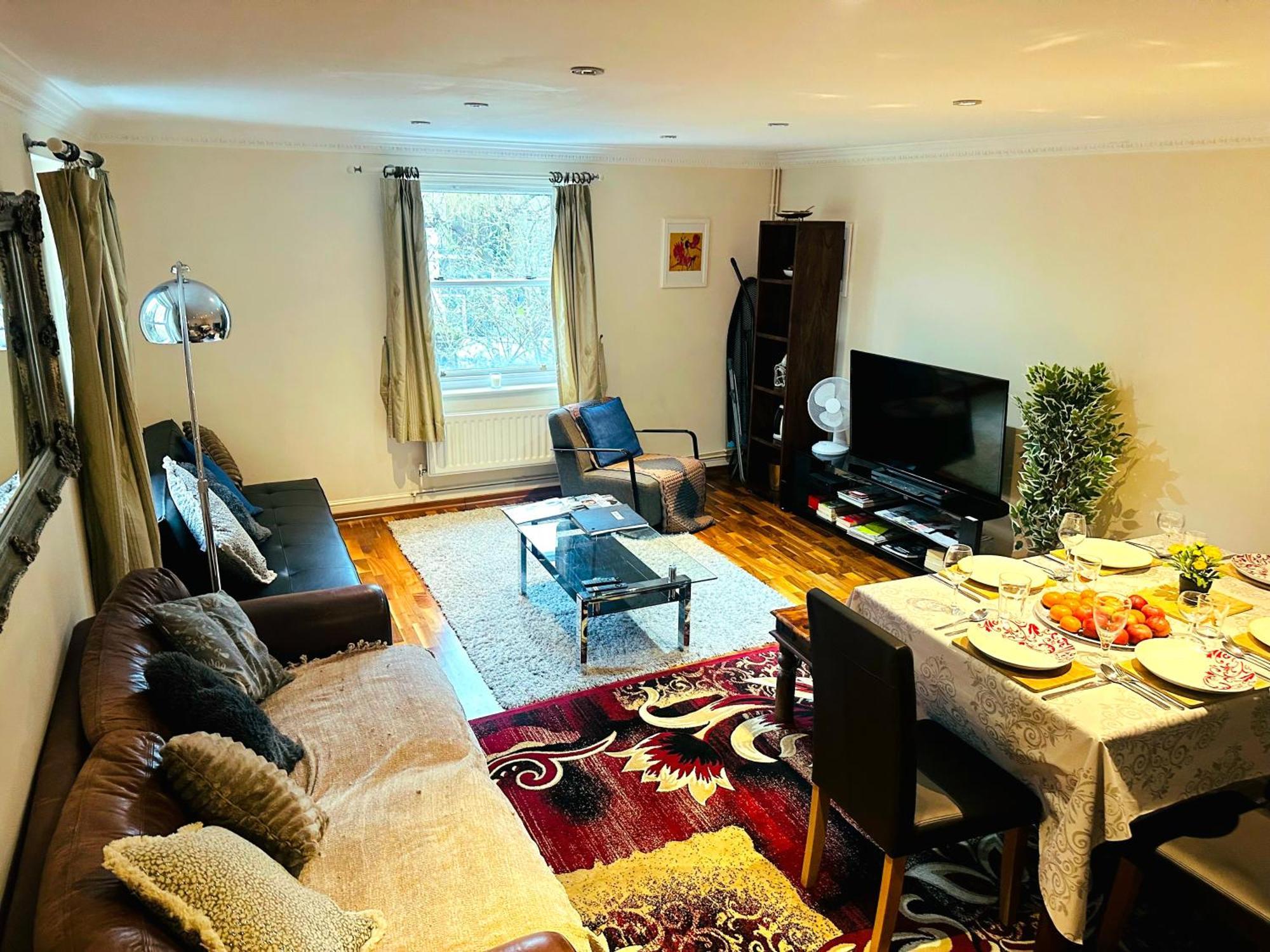 Delightful By Kensington & Chelsea Desirable Locations W8 Sw Lejlighed *