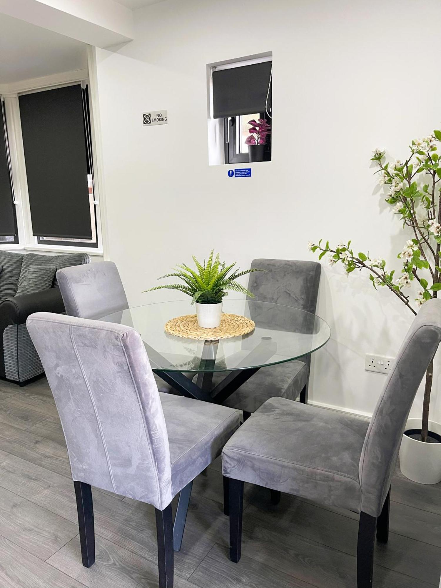 Privatunterkunft Luxury In Vibrant Area London
