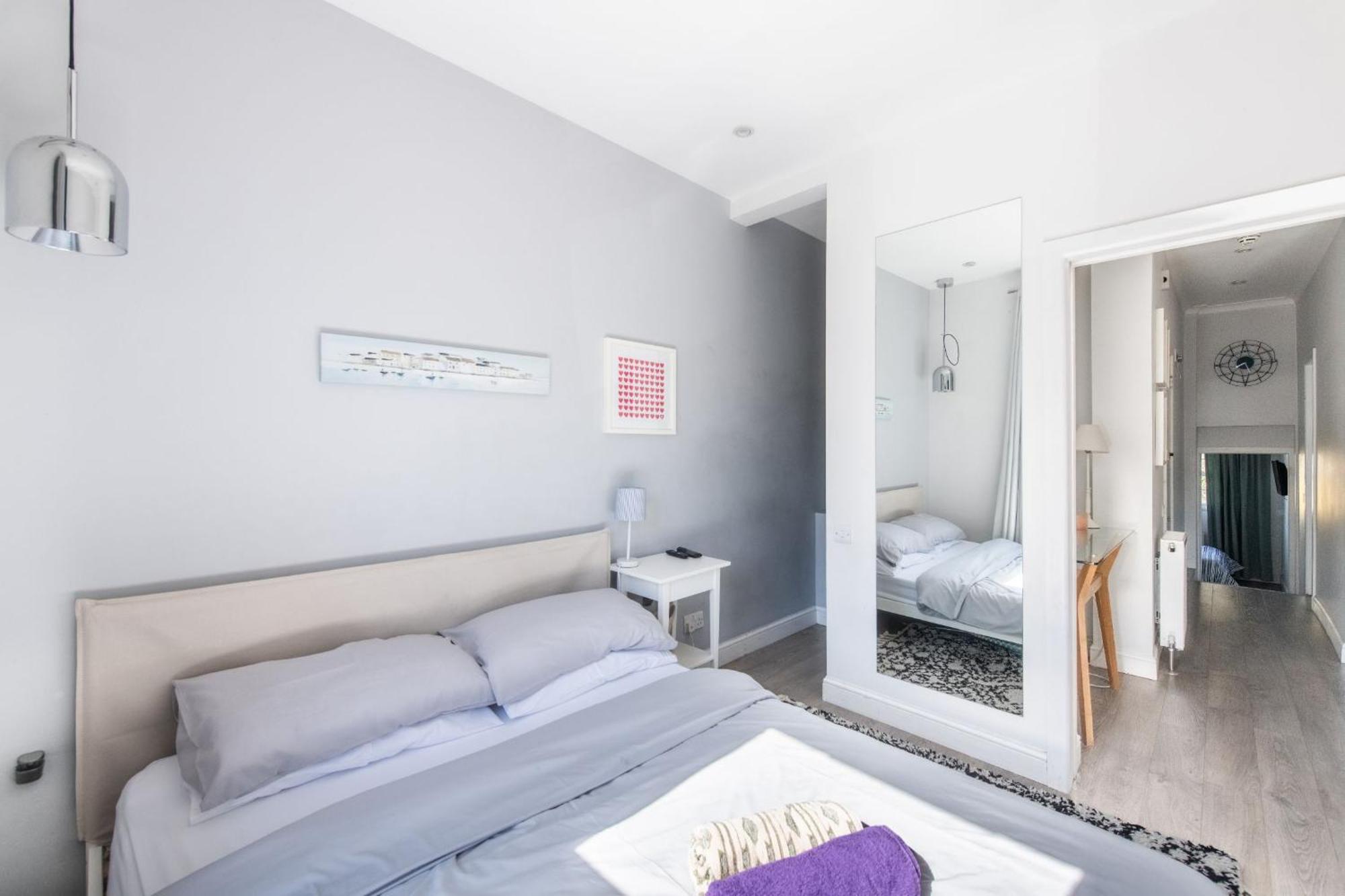 Apartment Stylish Flat In West Hampstead *