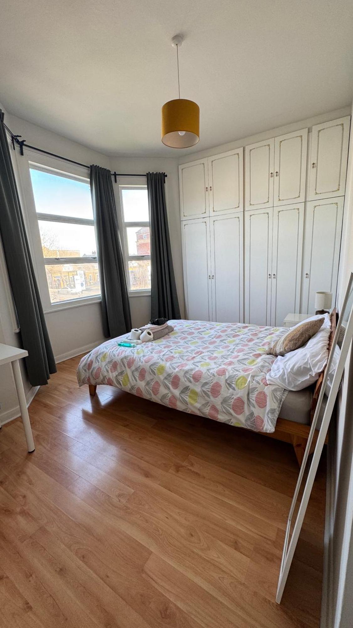 Large Private In Kensal Rise Of Homestay London