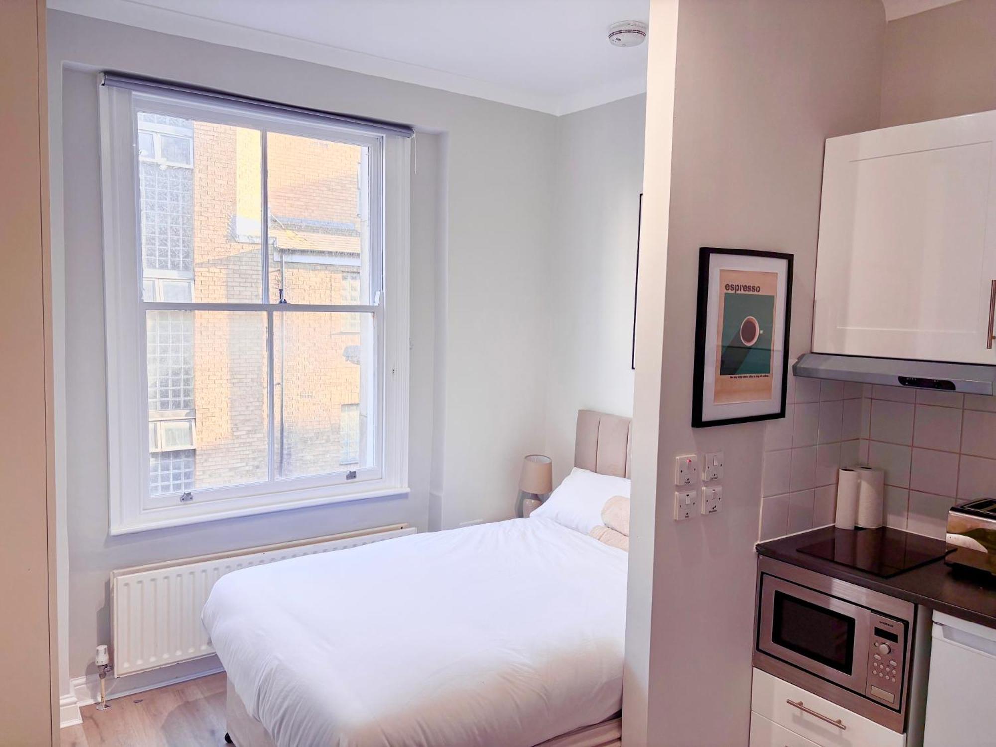 Westbourne Grove Apartment